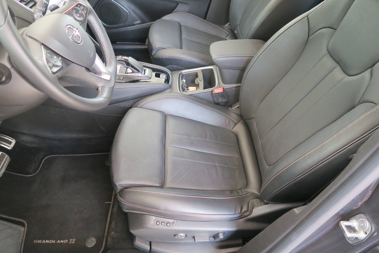 OPEL Grandland X 1.6 T PHEV Ultimate 4x4-showroom-element-3