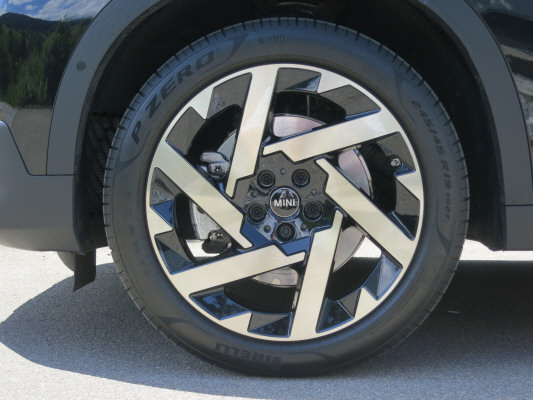 MINI Countryman S ALL4-image-6