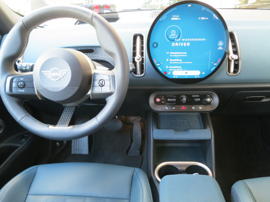 MINI Countryman S ALL4-image-8