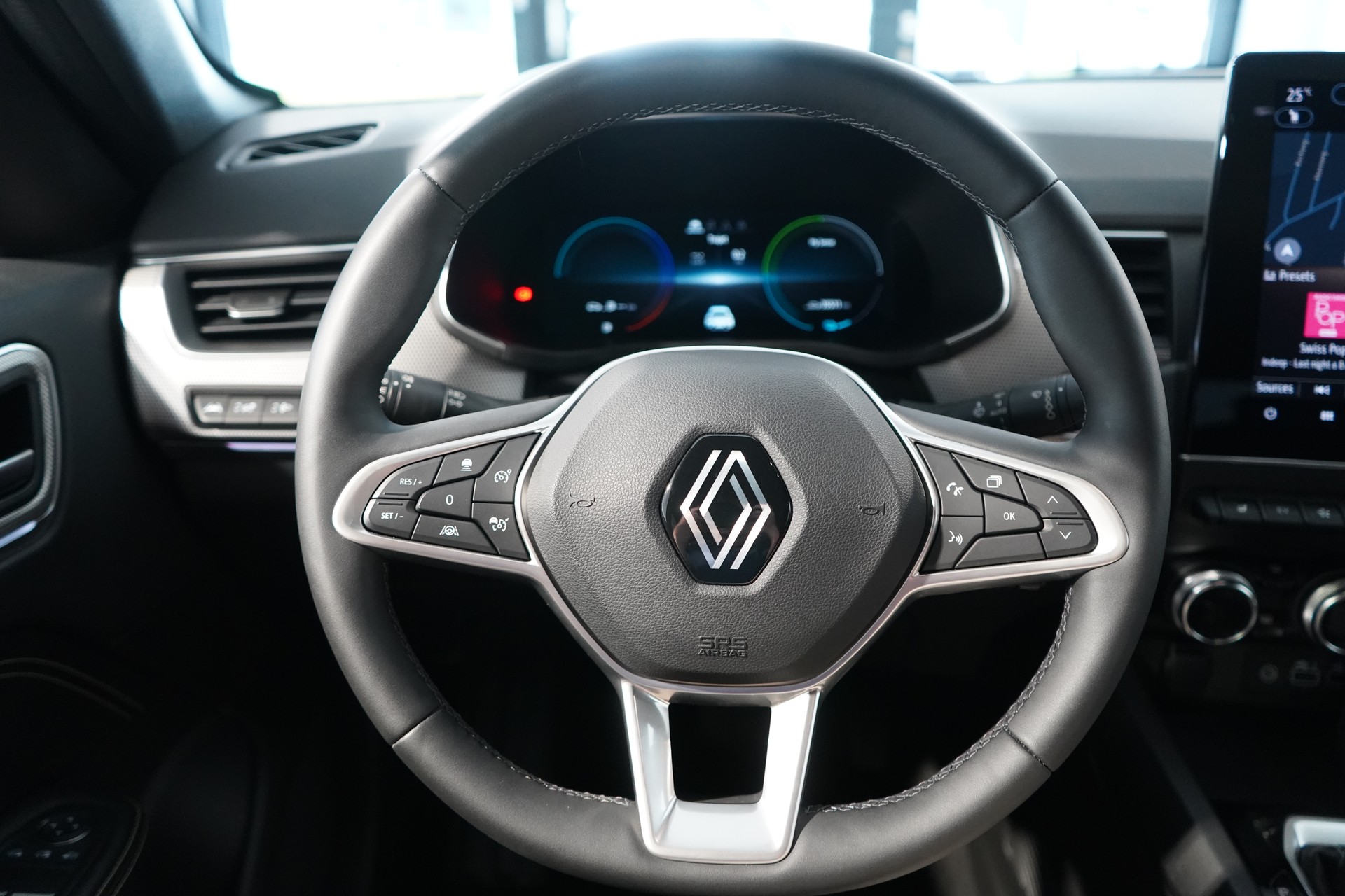 RENAULT Arkana 1.6 E-Tech Techno-image-7