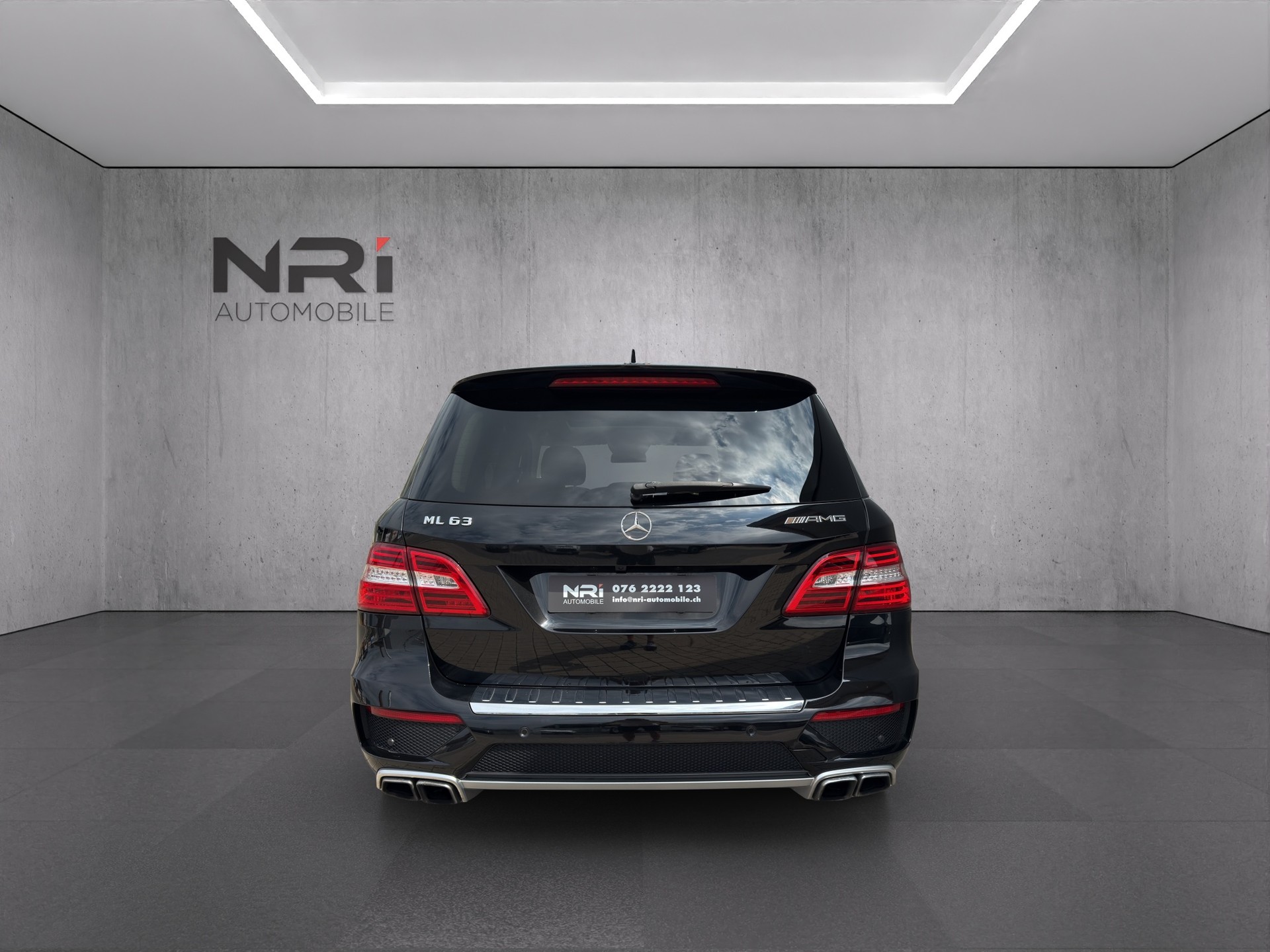 MERCEDES-BENZ ML 63 AMG V8-image-5