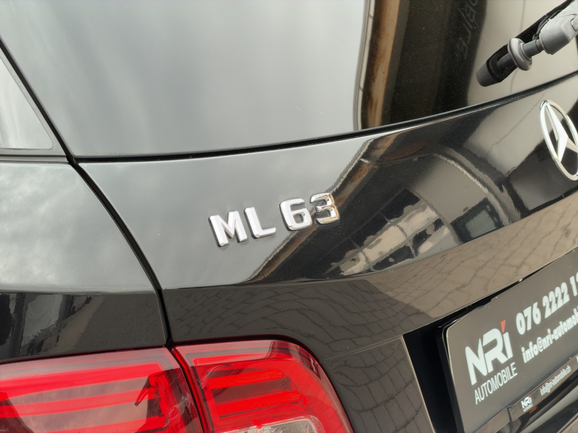 MERCEDES-BENZ ML 63 AMG V8-image-20