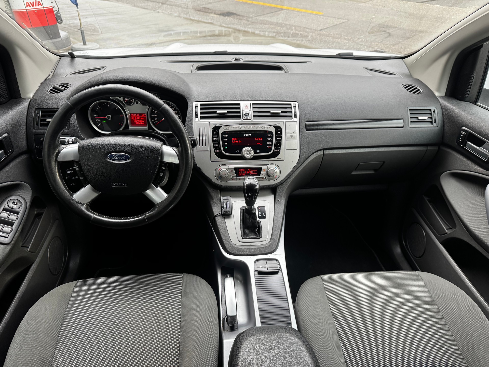 FORD Kuga 2.0 TDCi Carving 4WD PowerShift-image-7