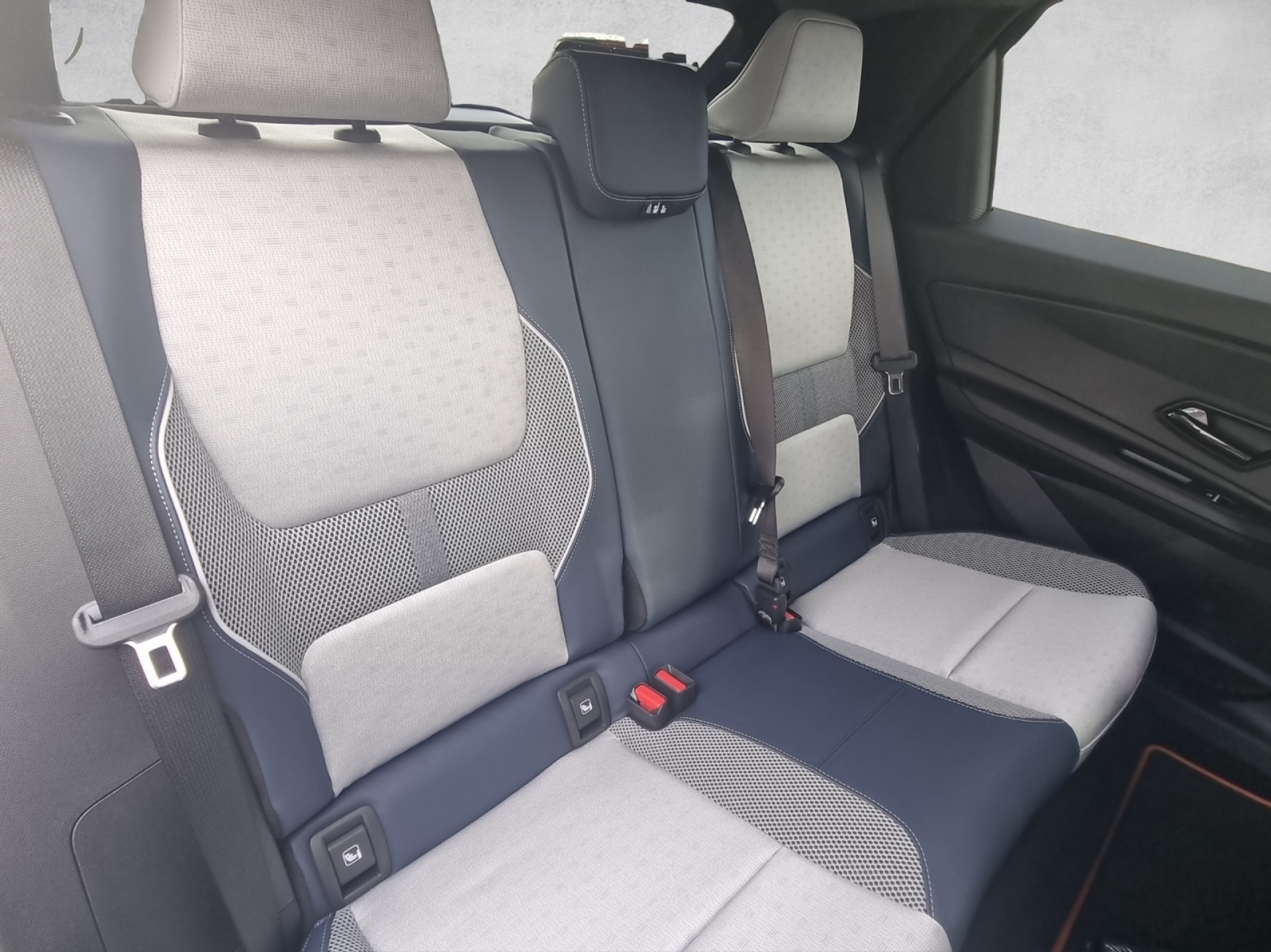 RENAULT R5 E-TECH ELECTRIC-image-13