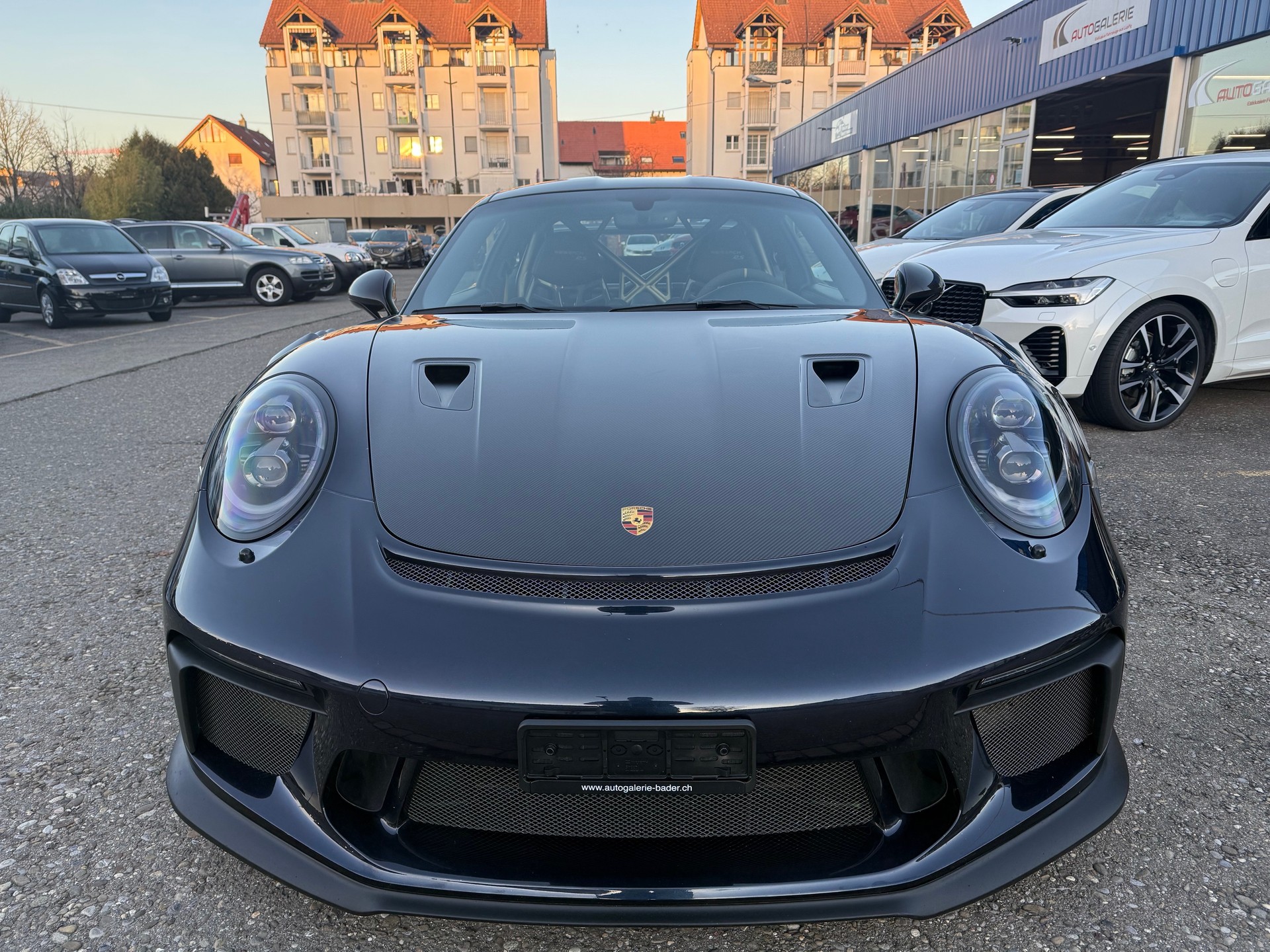 PORSCHE 911 GT3 RS *Weissach*-image-1