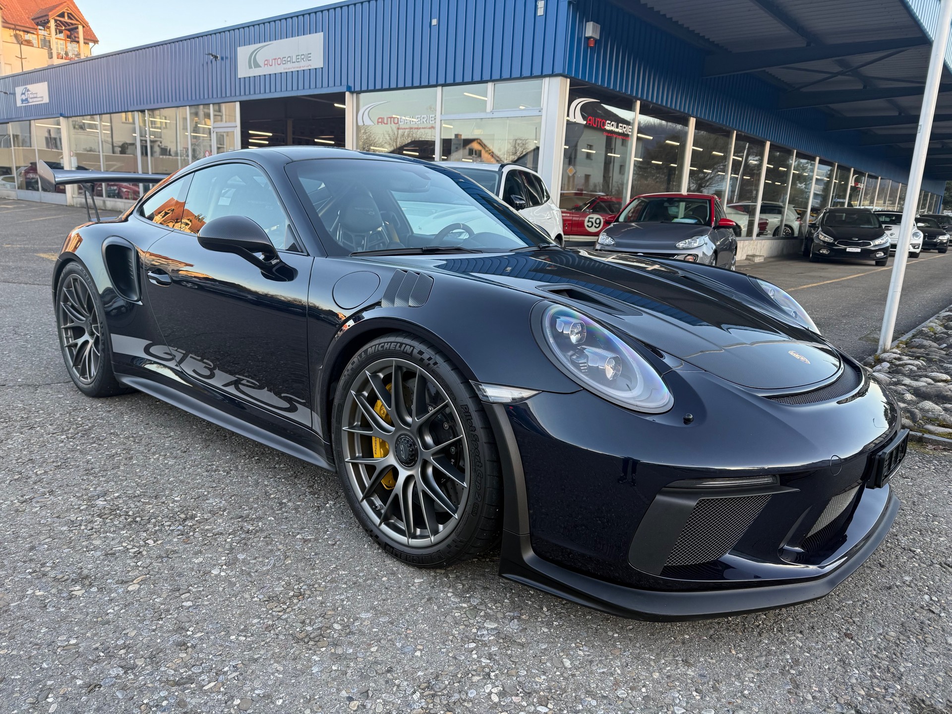 PORSCHE 911 GT3 RS *Weissach*-image-0