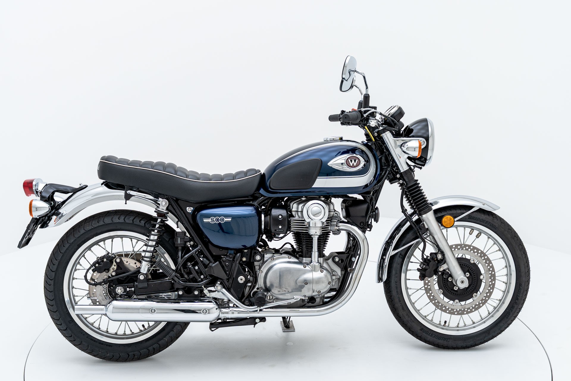 KAWASAKI W 800-image-0