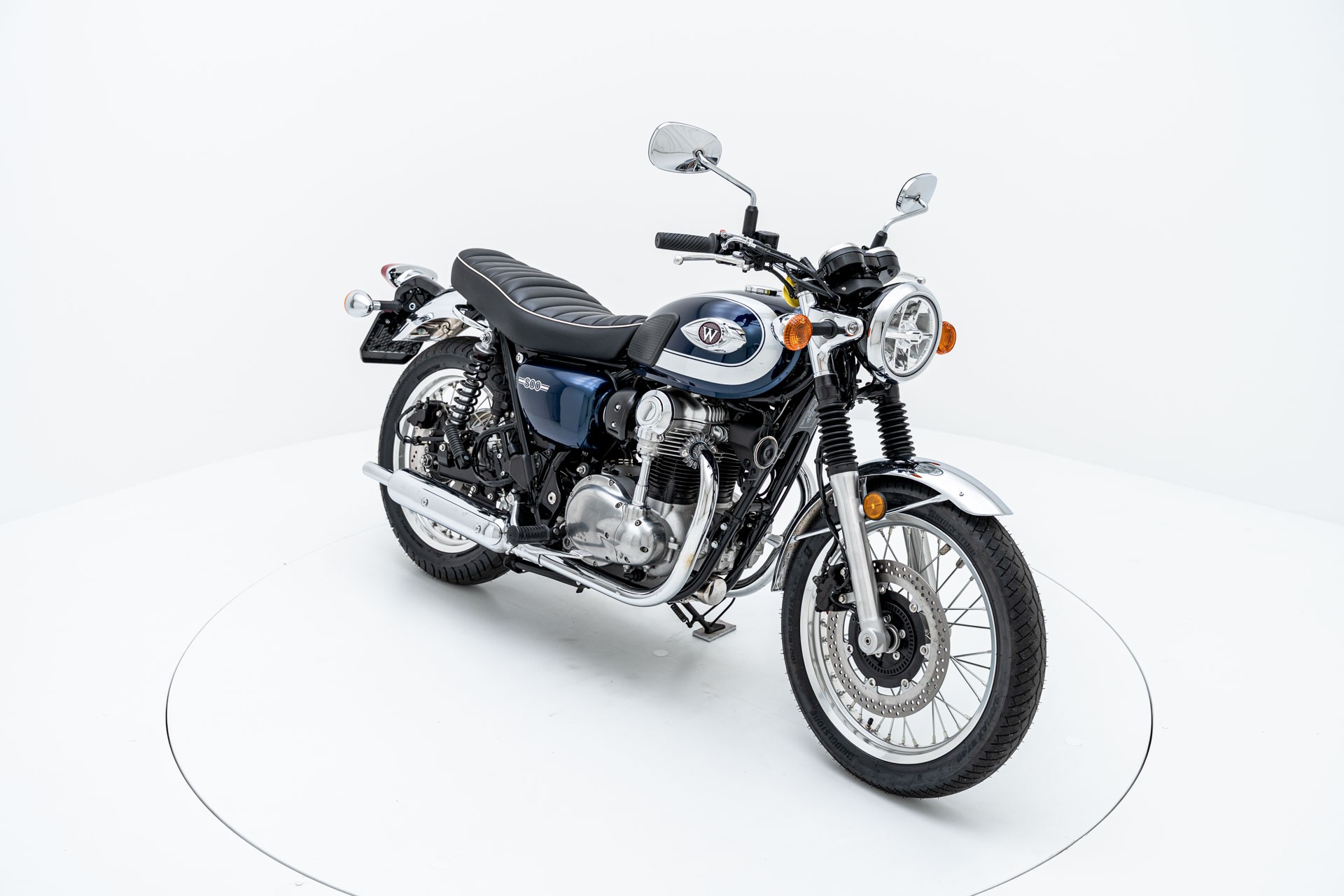 KAWASAKI W 800-image-1