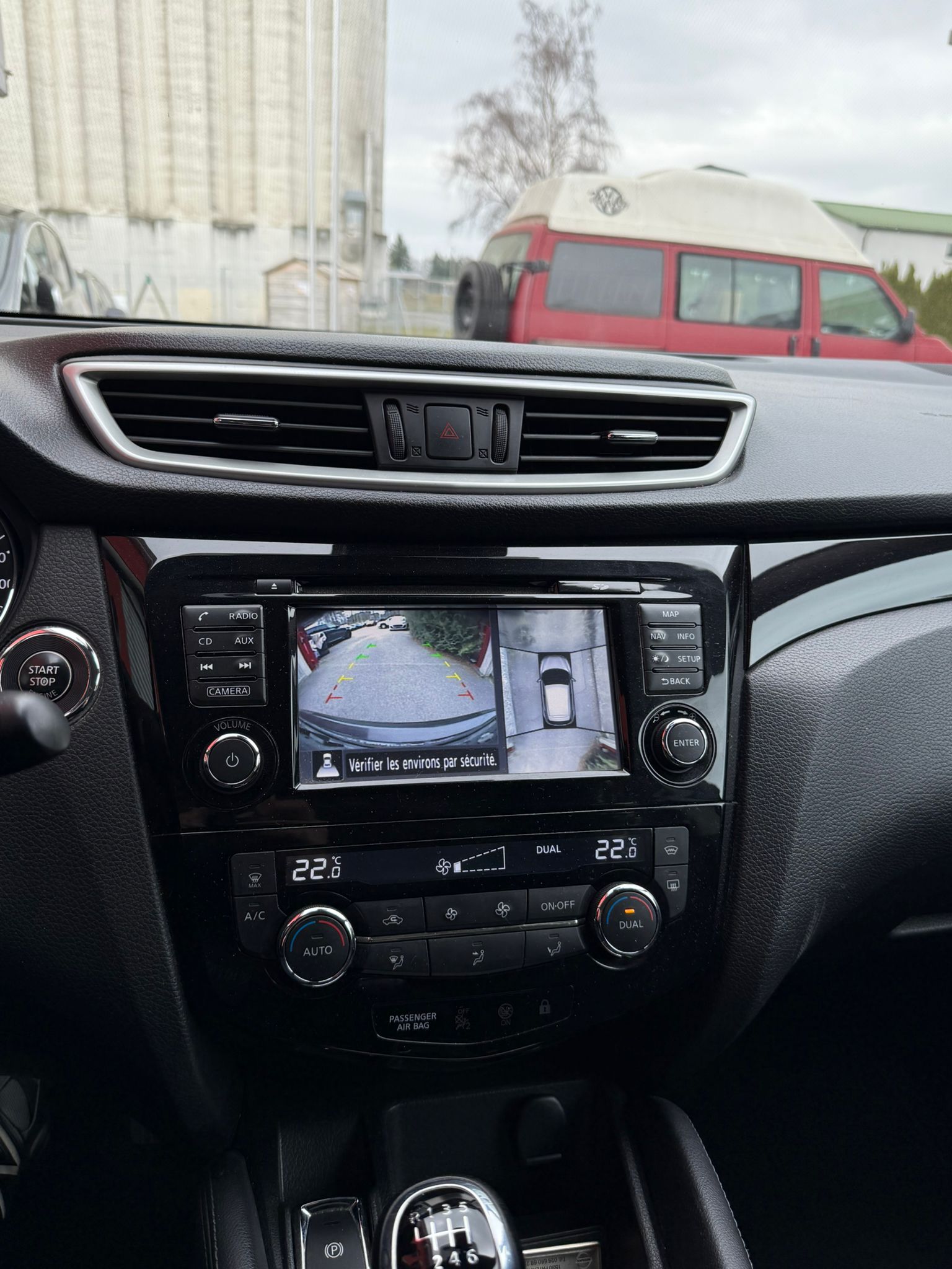 NISSAN Qashqai 1.2 DIG-T acenta-image-1