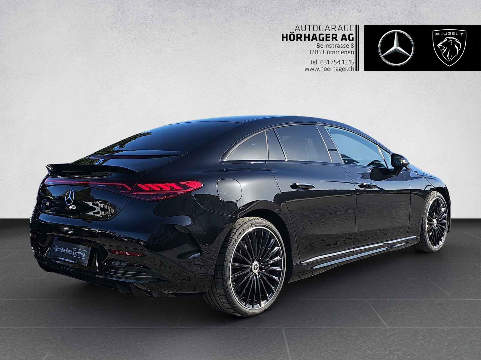 MERCEDES-BENZ EQE 350 4 Matic Executive Edition-showroom-element-2
