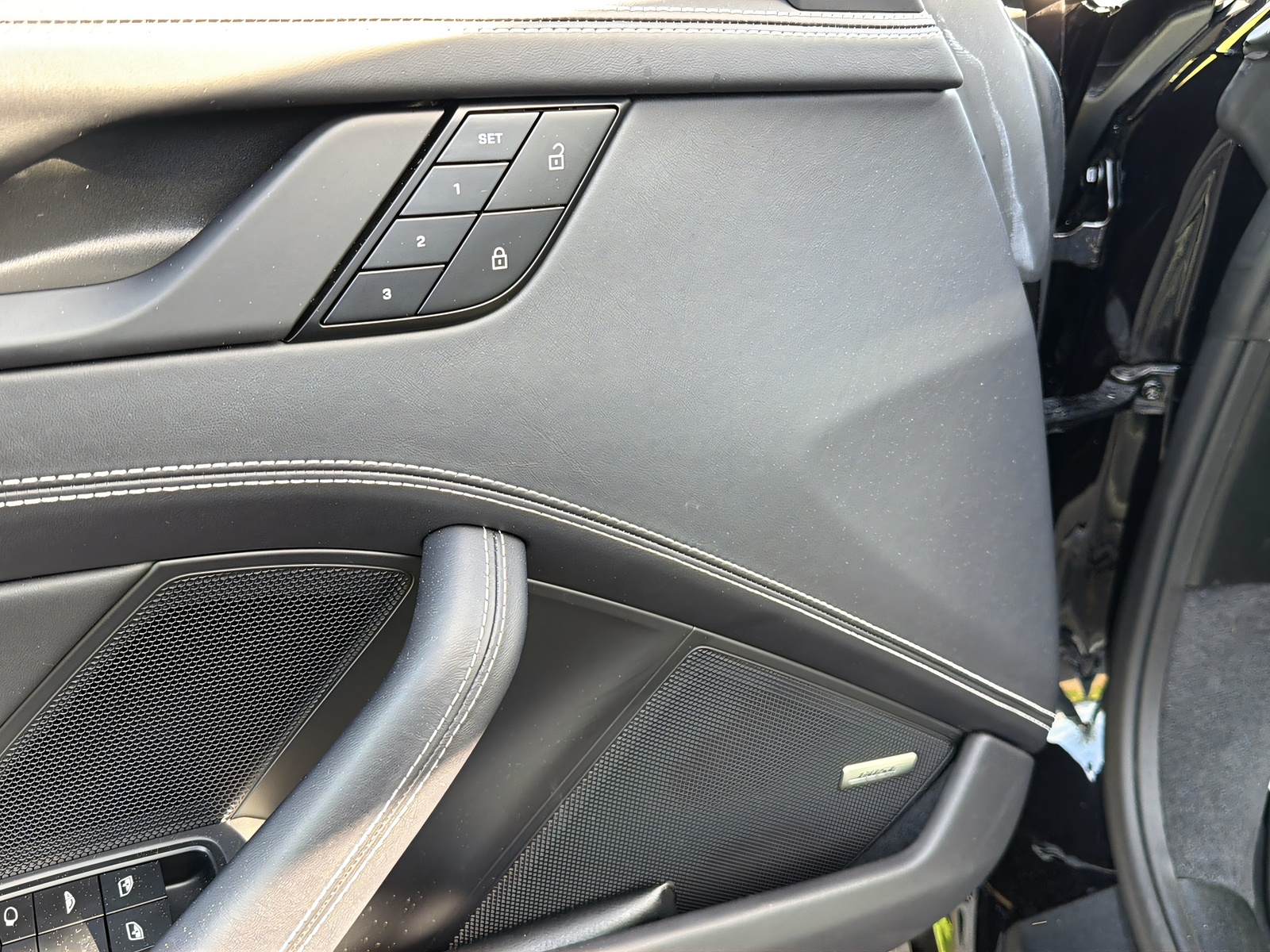 PORSCHE 911 Carrera GTS Cabriolet PDK-image-14