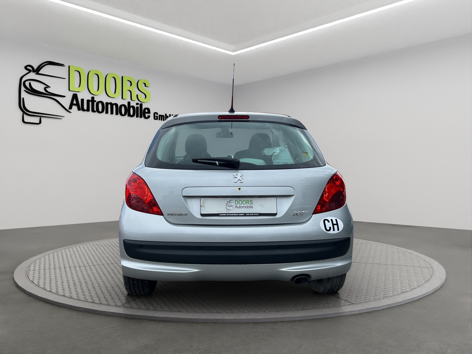 PEUGEOT 207 1.6 16V Turbo GT 150-image-4