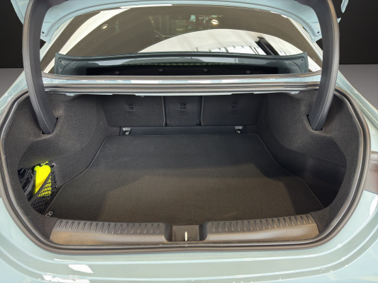 MERCEDES-BENZ CLA 220 8G-DCT 4Matic-image-12