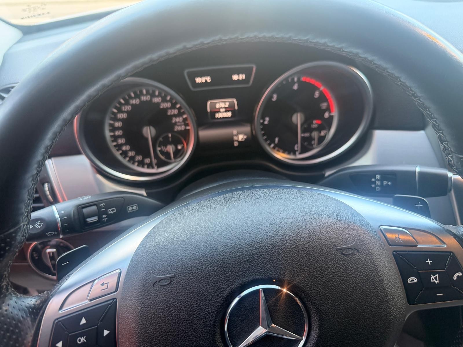 MERCEDES-BENZ ML 350 BlueTEC Executive 4Matic 7G-Tronic-image-9
