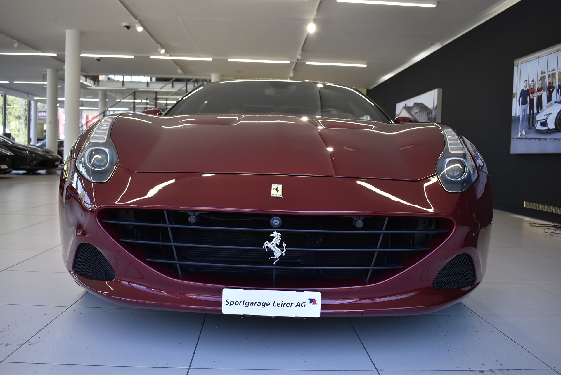 FERRARI California 3.9 V8 T-image-14