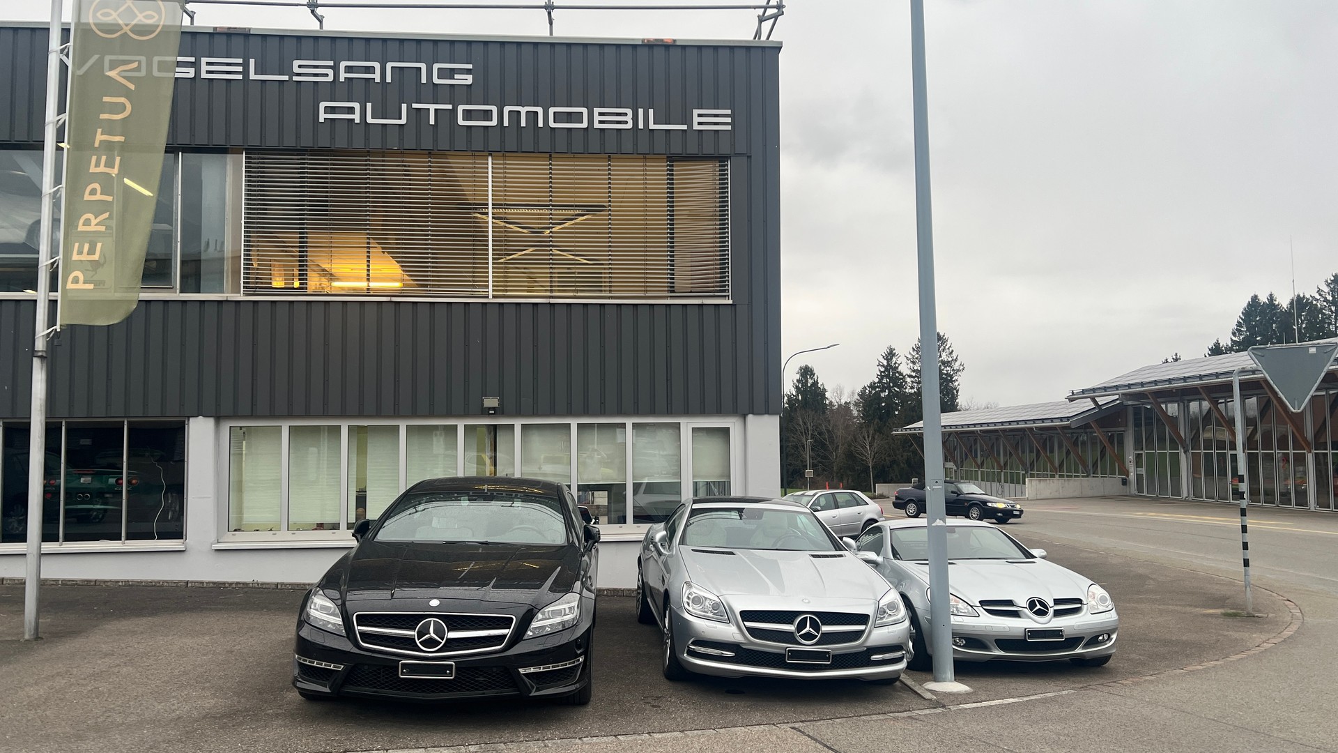 MERCEDES-BENZ SLK 350-image-4