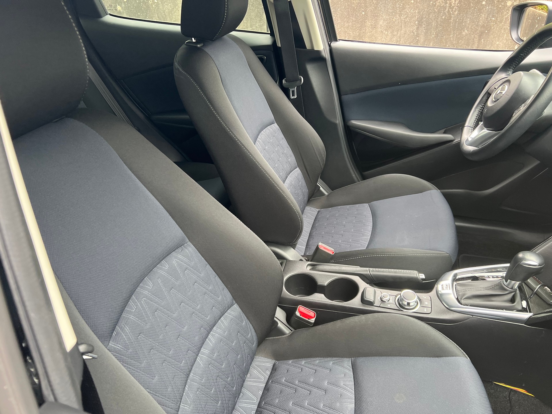 MAZDA 2 1.5i 16V Skyactiv-G Ambition Plus Drive-image-4