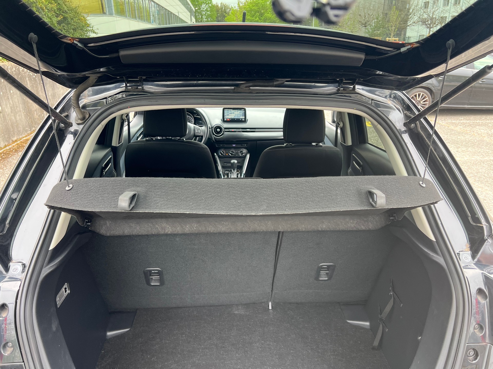 MAZDA 2 1.5i 16V Skyactiv-G Ambition Plus Drive-image-8