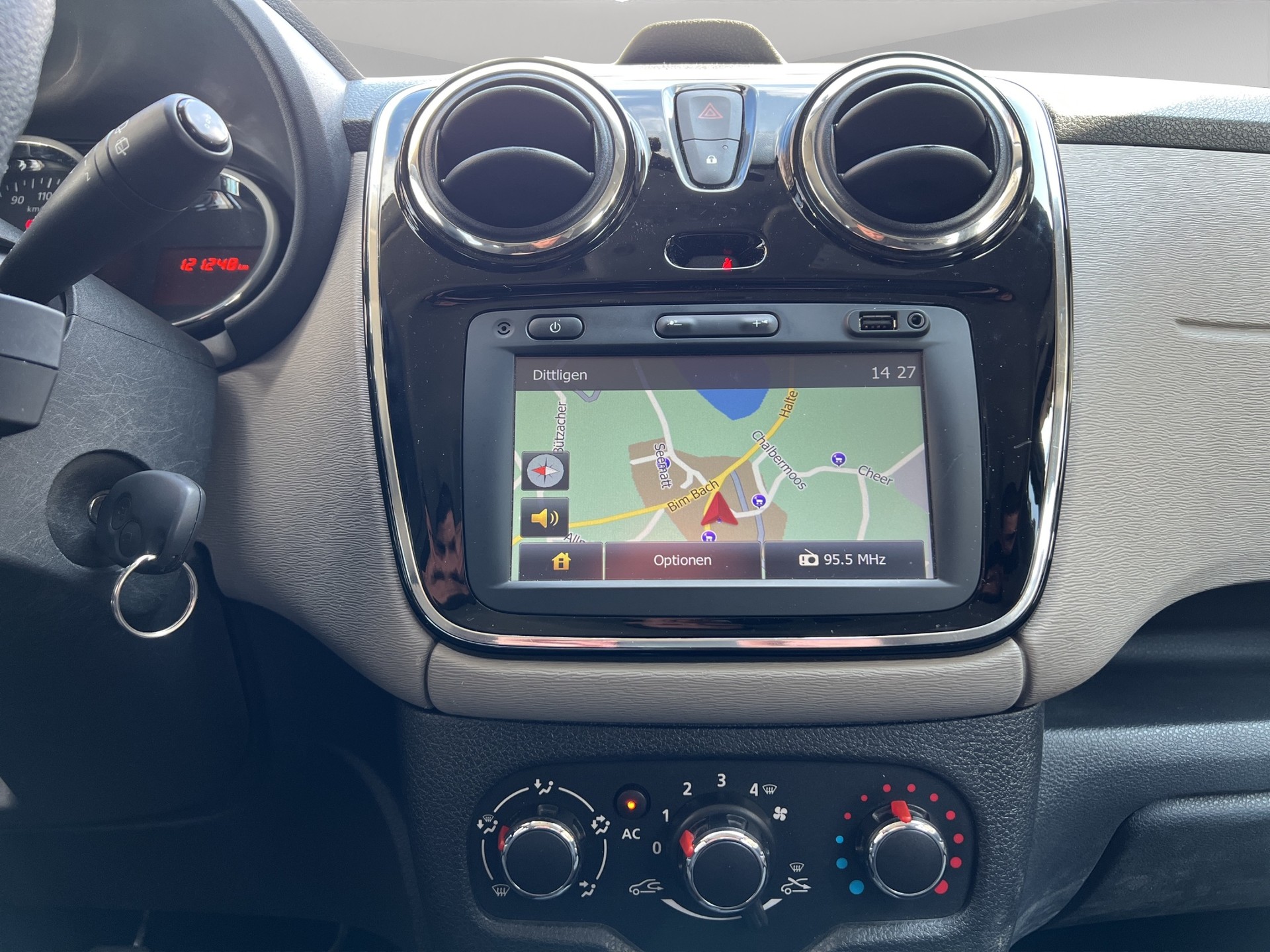 DACIA Lodgy 1.2 Turbo Supreme-image-9