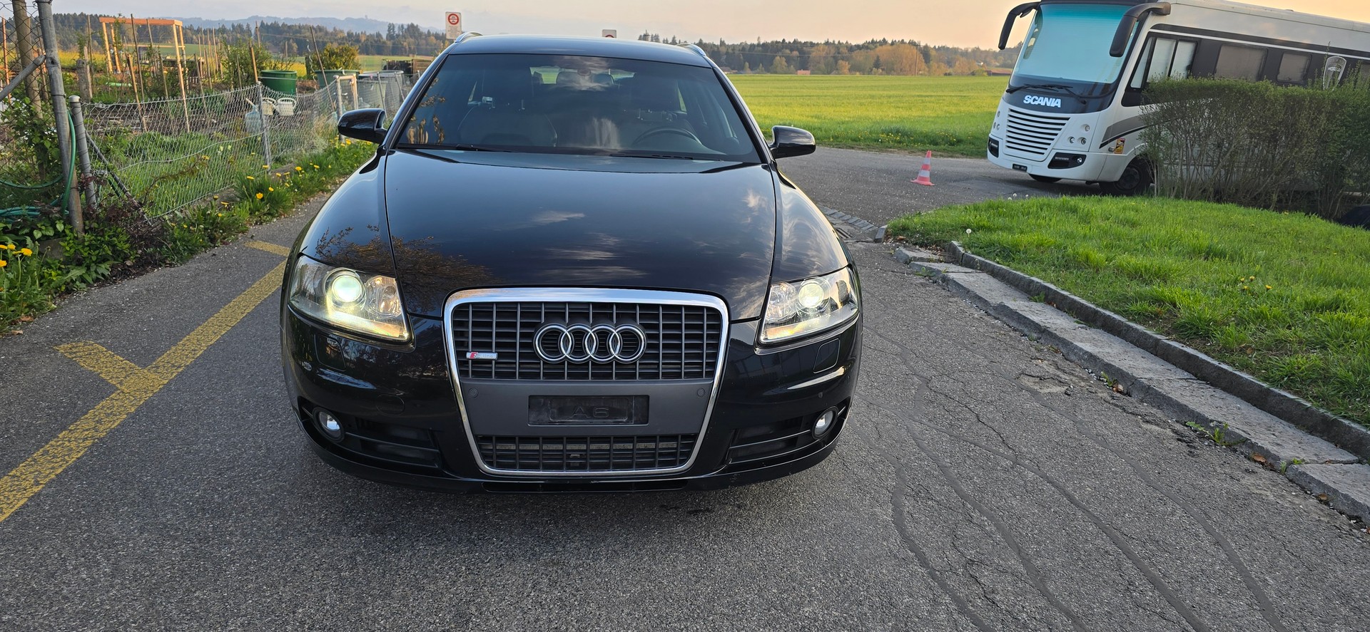 AUDI A6 Avant 3.0 V6 TDI quattro-image-1