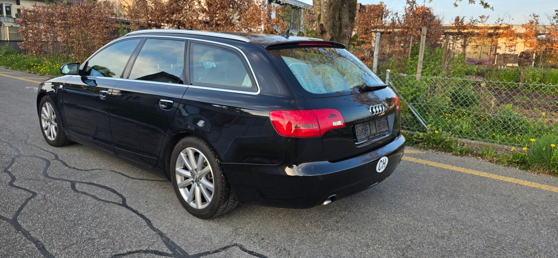 AUDI A6 Avant 3.0 V6 TDI quattro-image-4