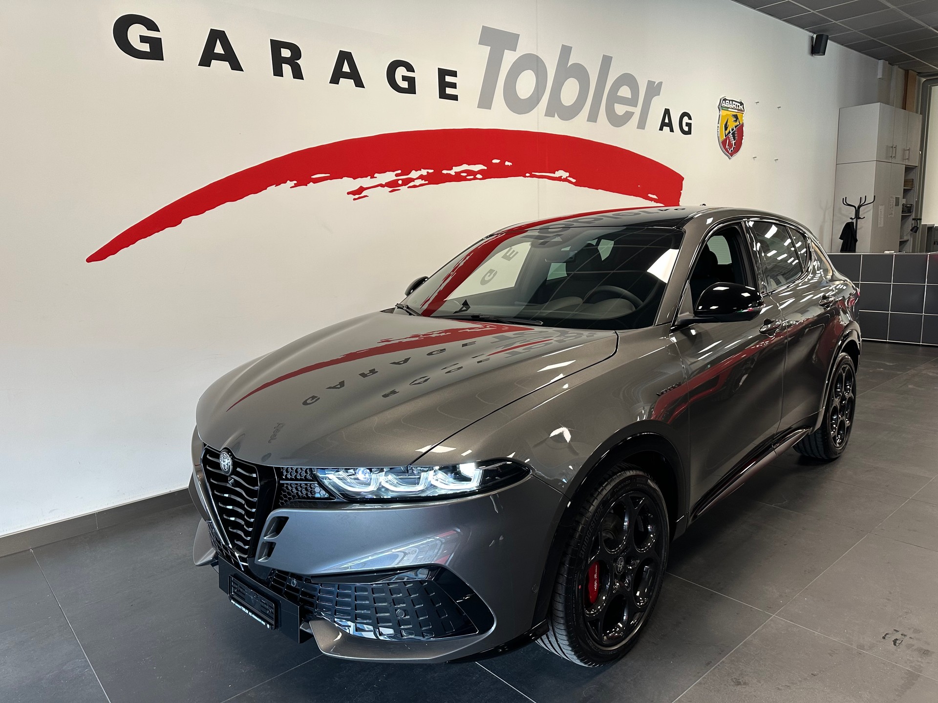 ALFA ROMEO Tonale 1.5 Hybrid Veloce-showroom-element-2