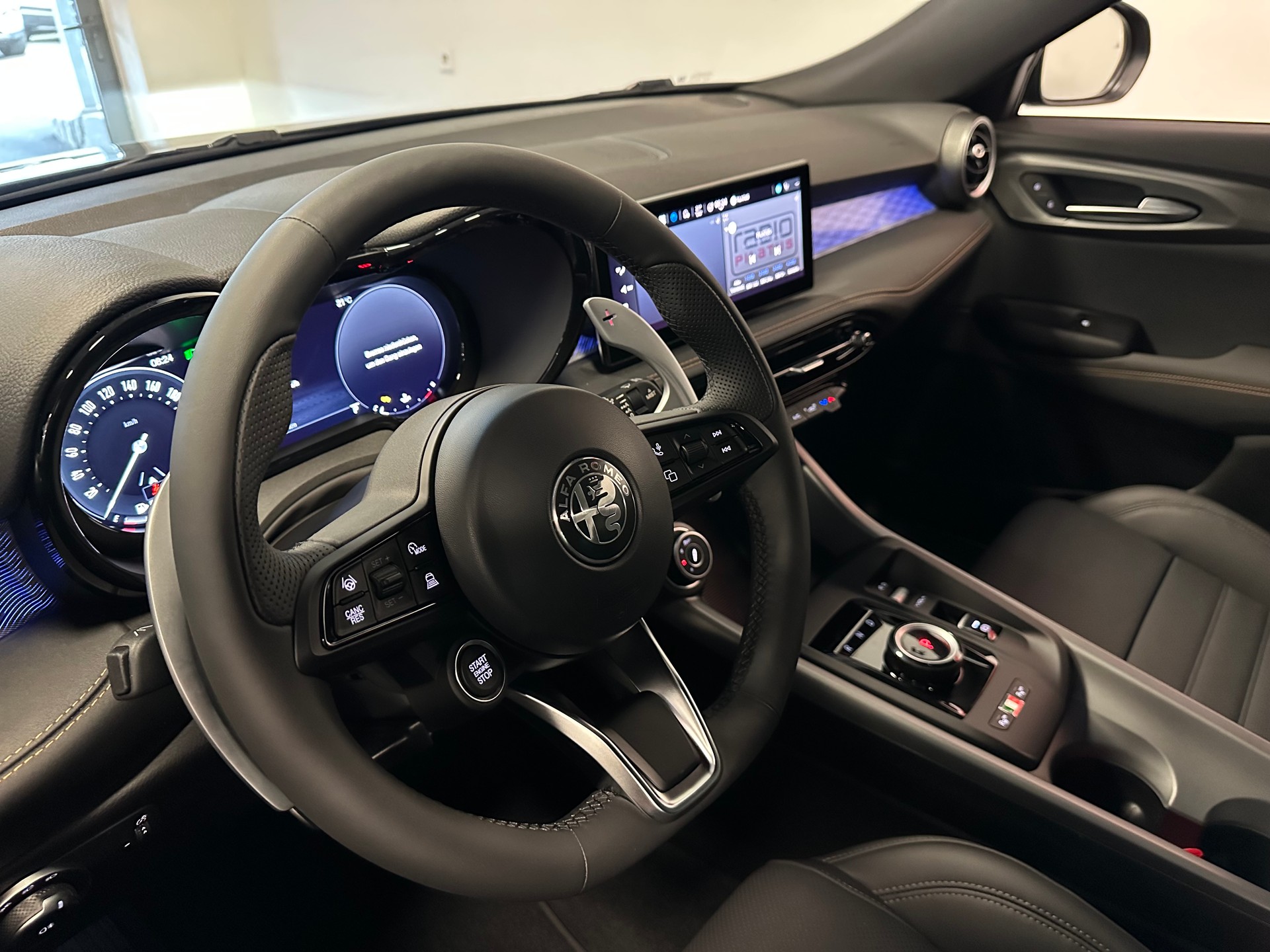 ALFA ROMEO Tonale 1.5 Hybrid Veloce-image-10