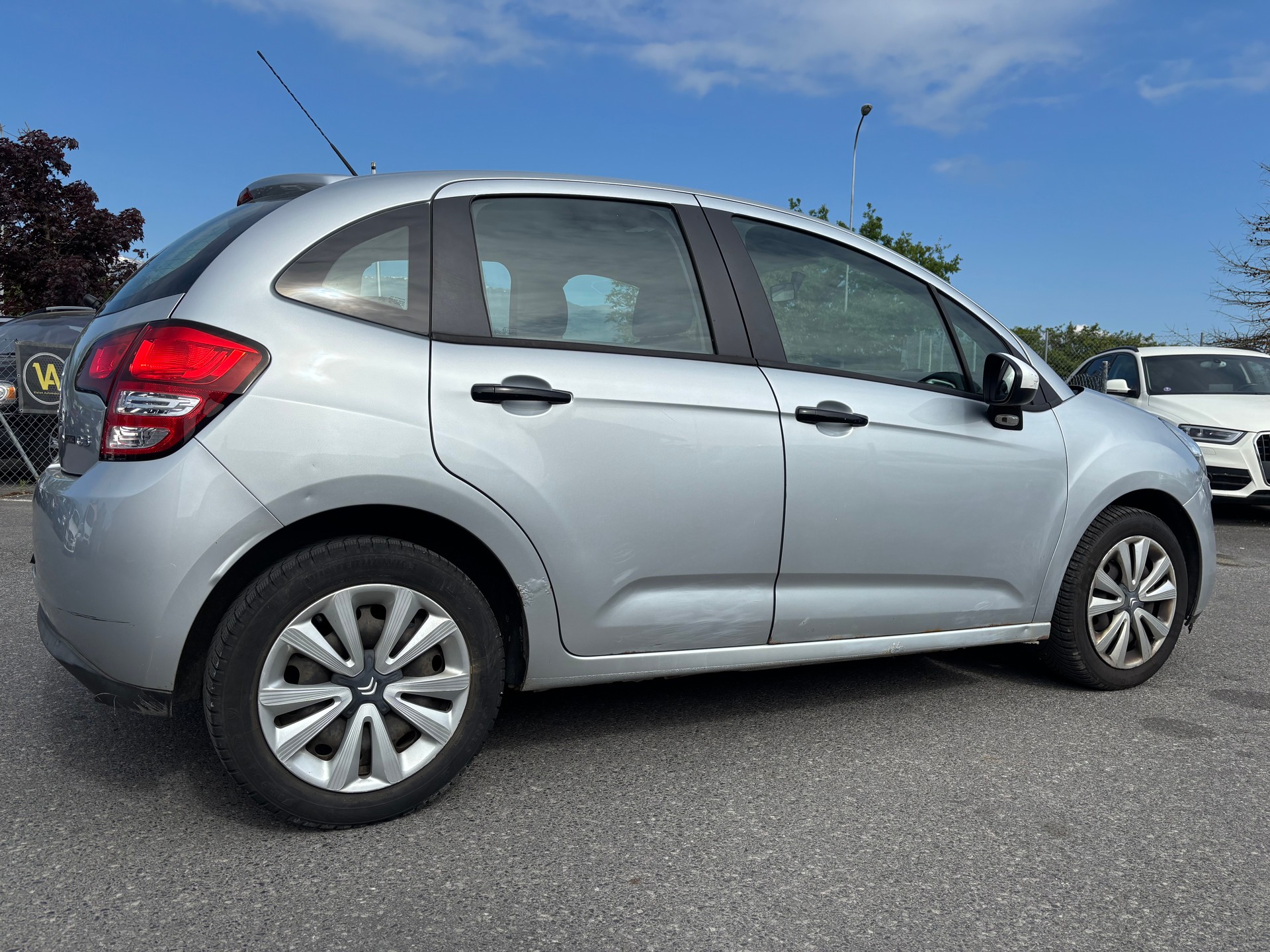 CITROEN C3 1.4i Tonic-showroom-element-3