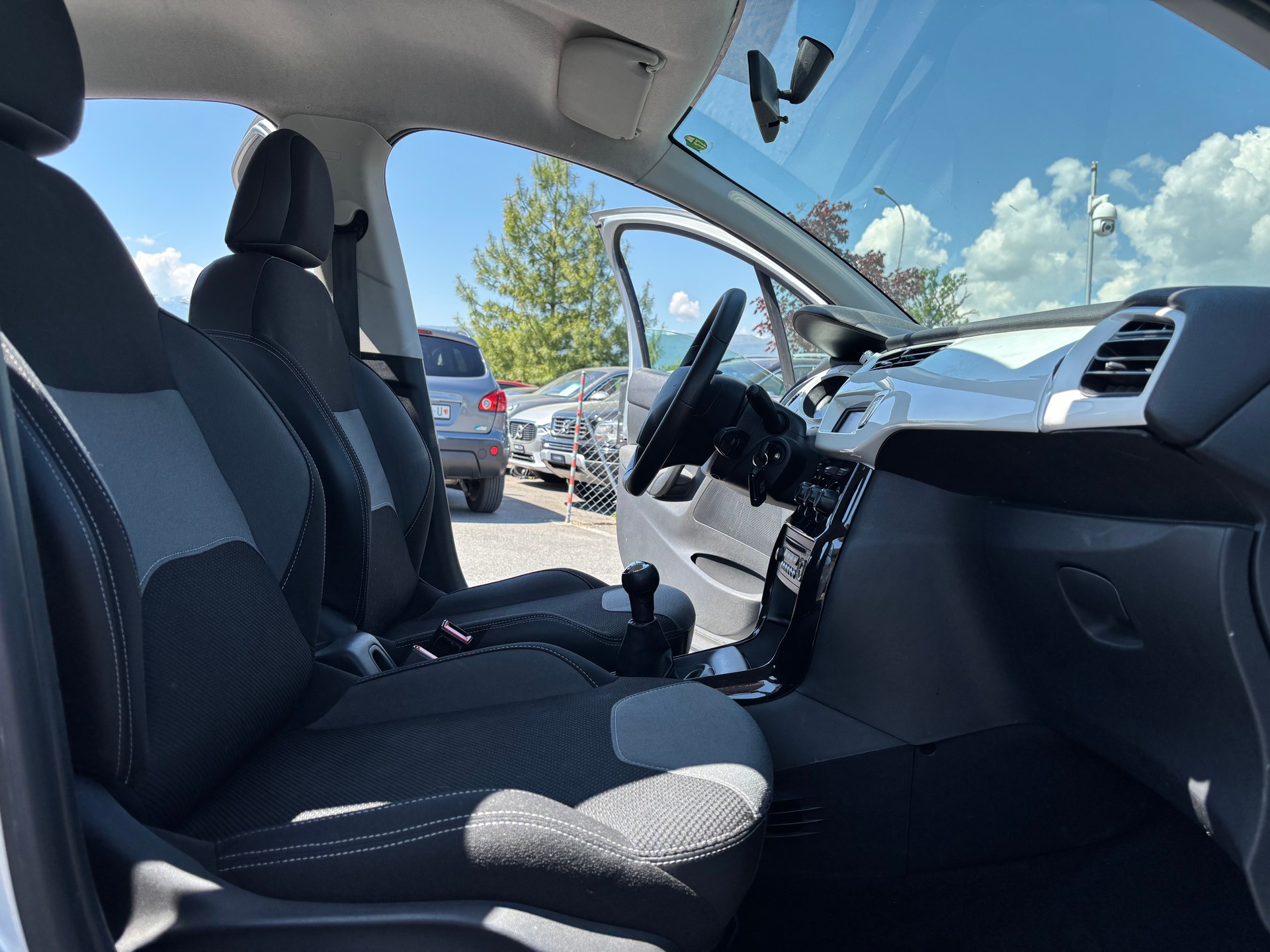 CITROEN C3 1.4i Tonic-image-13