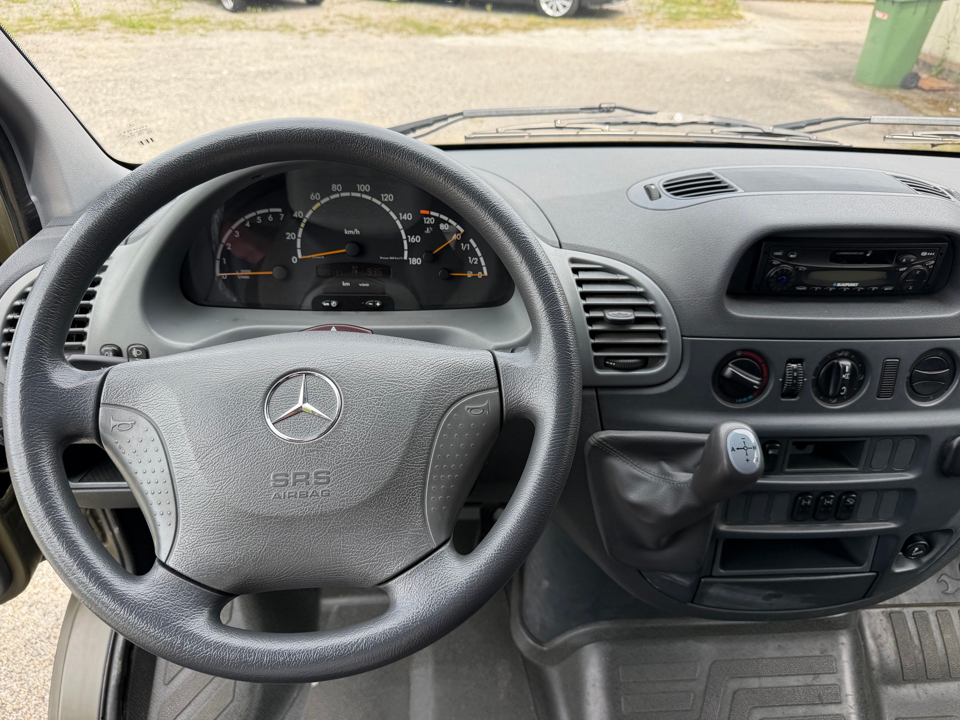 MERCEDES-BENZ Sprinter 413 CDI 4x4-image-15