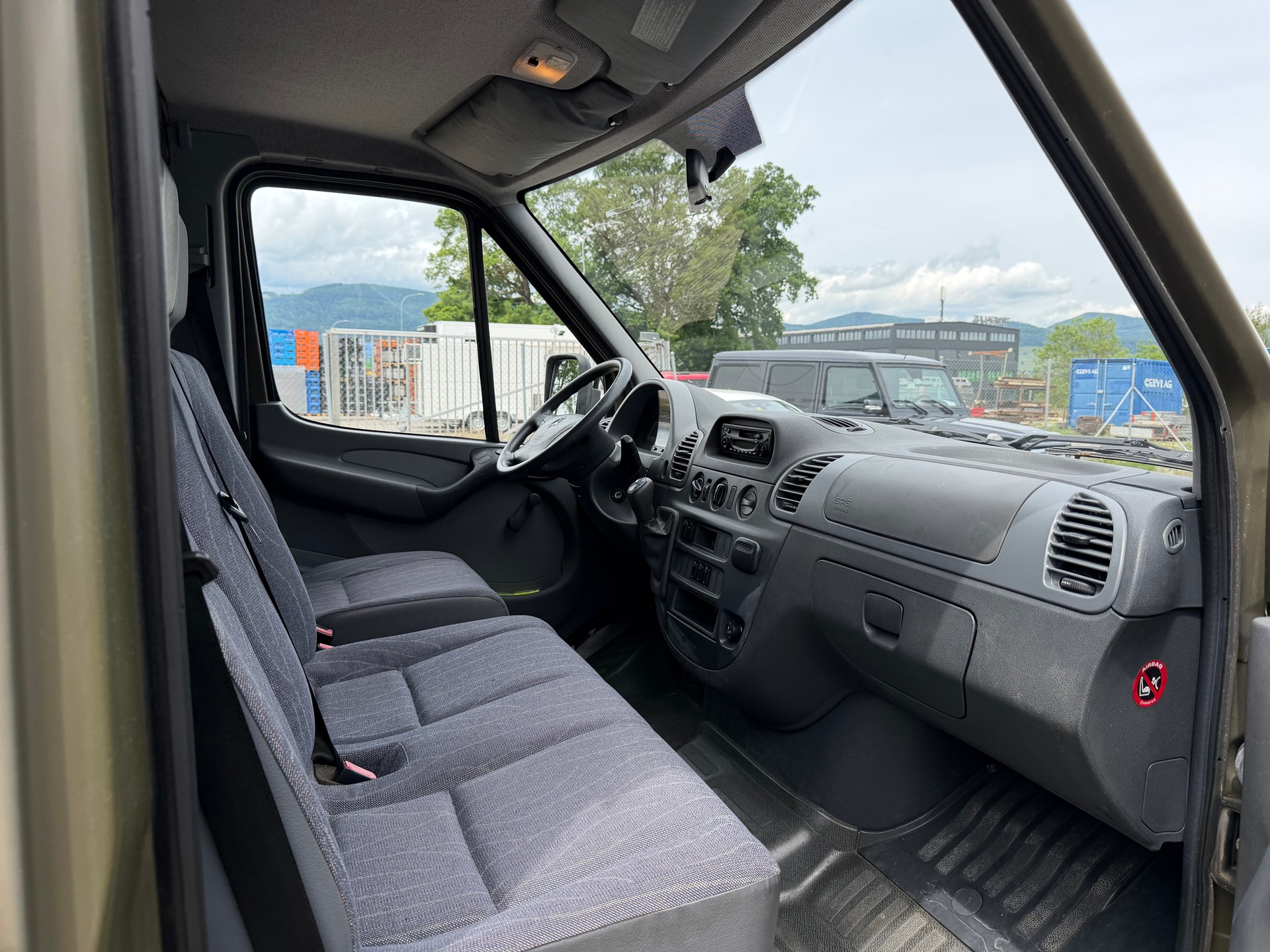 MERCEDES-BENZ Sprinter 413 CDI 4x4-image-14
