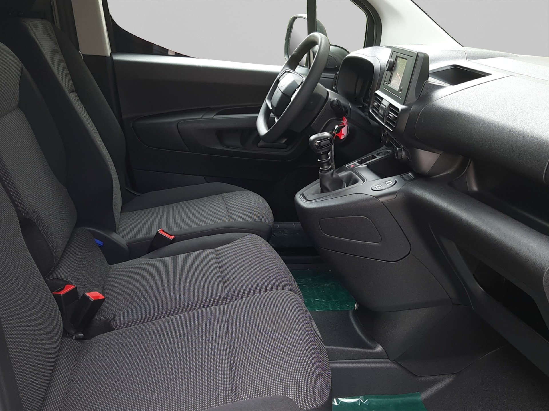 TOYOTA PROACE CITY Van L1 1.2 Active-image-15