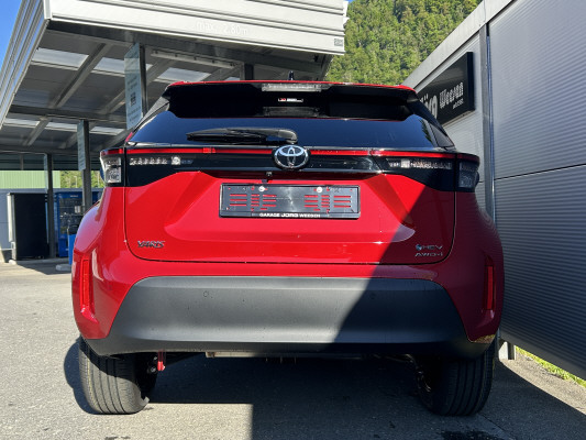 TOYOTA Yaris Cross 1.5 Trend AWD-image-4