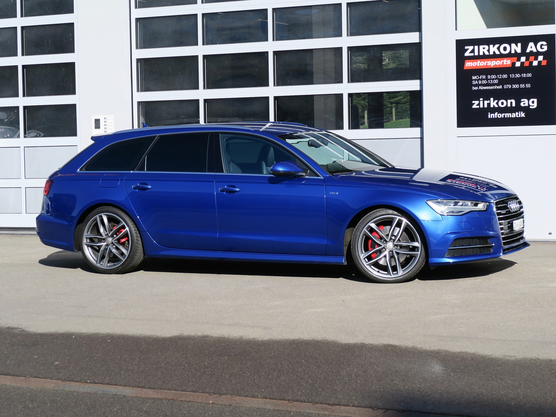 AUDI A6 Avant 3.0 BiTDI V6 quattro Competition Tiptronic-image-13