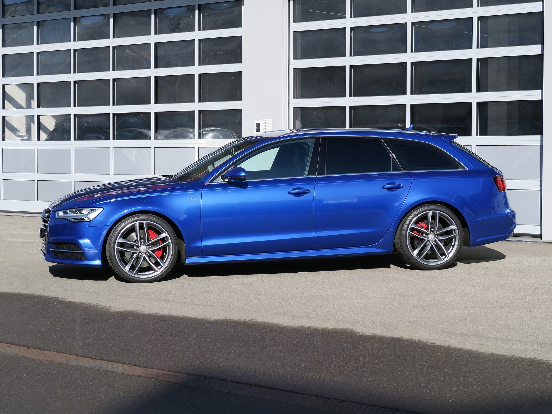 AUDI A6 Avant 3.0 BiTDI V6 quattro Competition Tiptronic-image-5