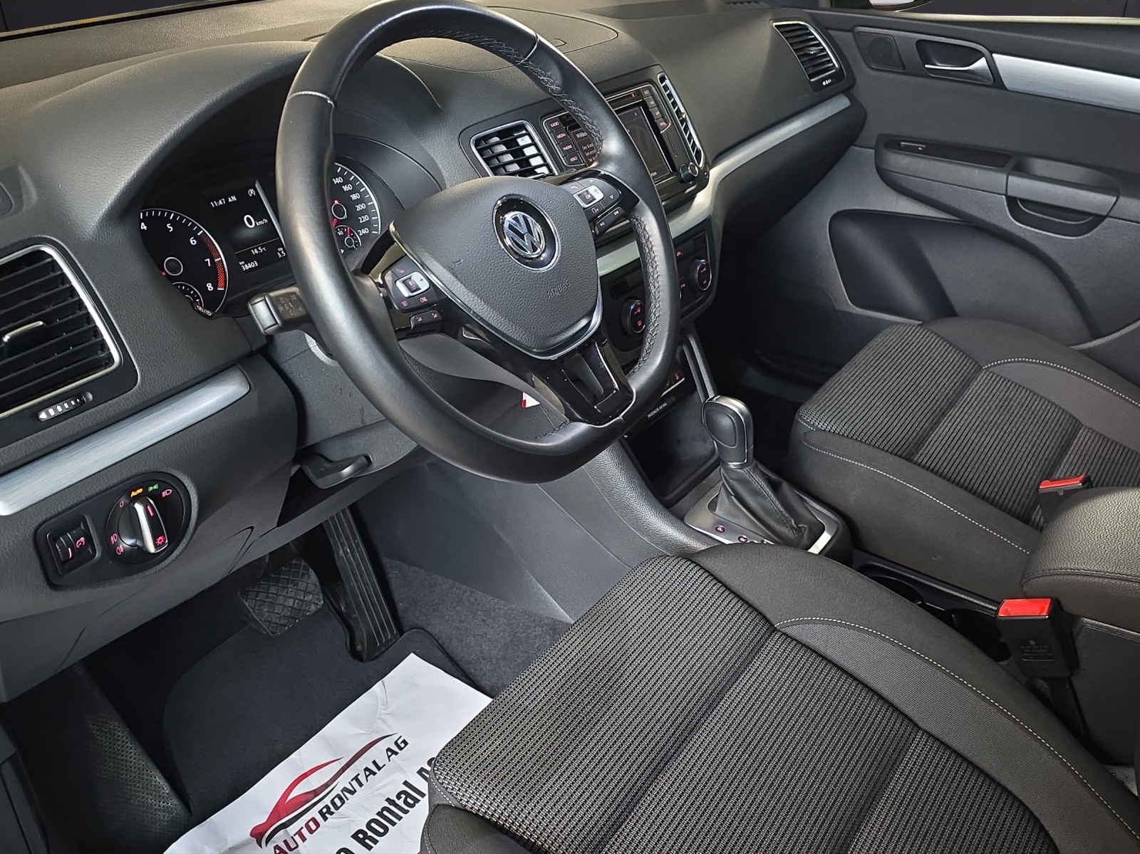 VW Sharan 1.4 TSI BlMT Comfortline DSG *Panoramadach* CH Fahrzeug-image-9