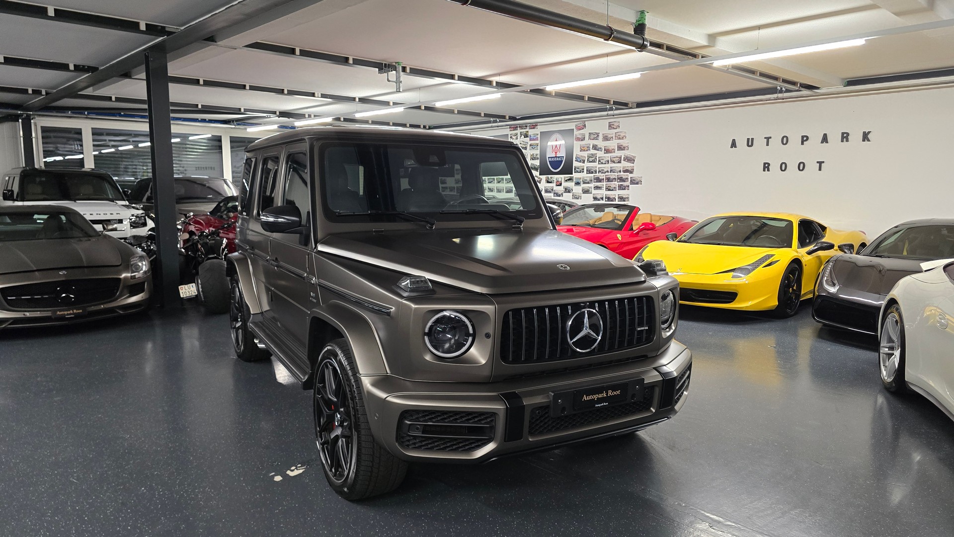 MERCEDES-BENZ G 63 AMG Speedshift Plus G-Tronic-showroom-element-1