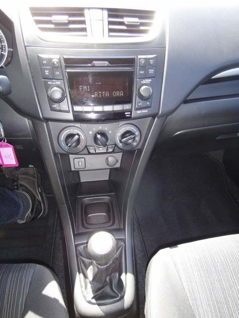 SUZUKI Swift 1.2 4x4-image-11