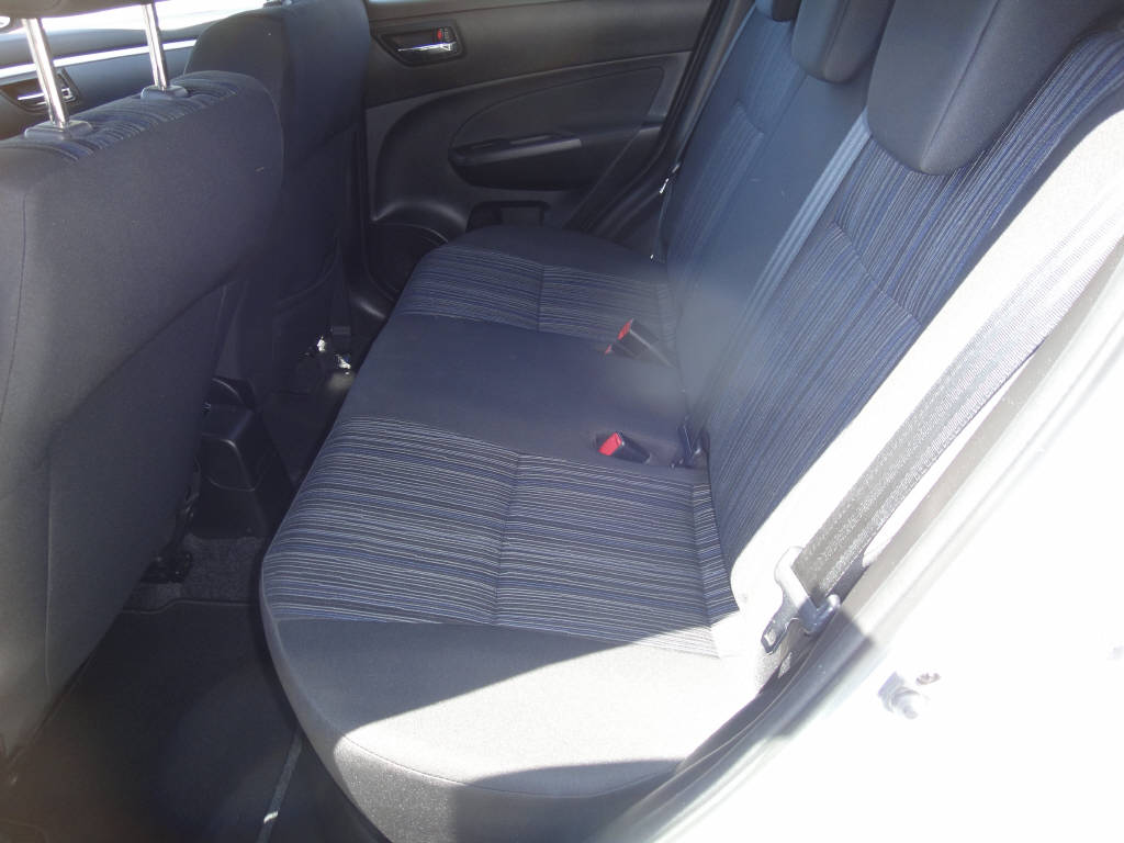 SUZUKI Swift 1.2 4x4-image-5