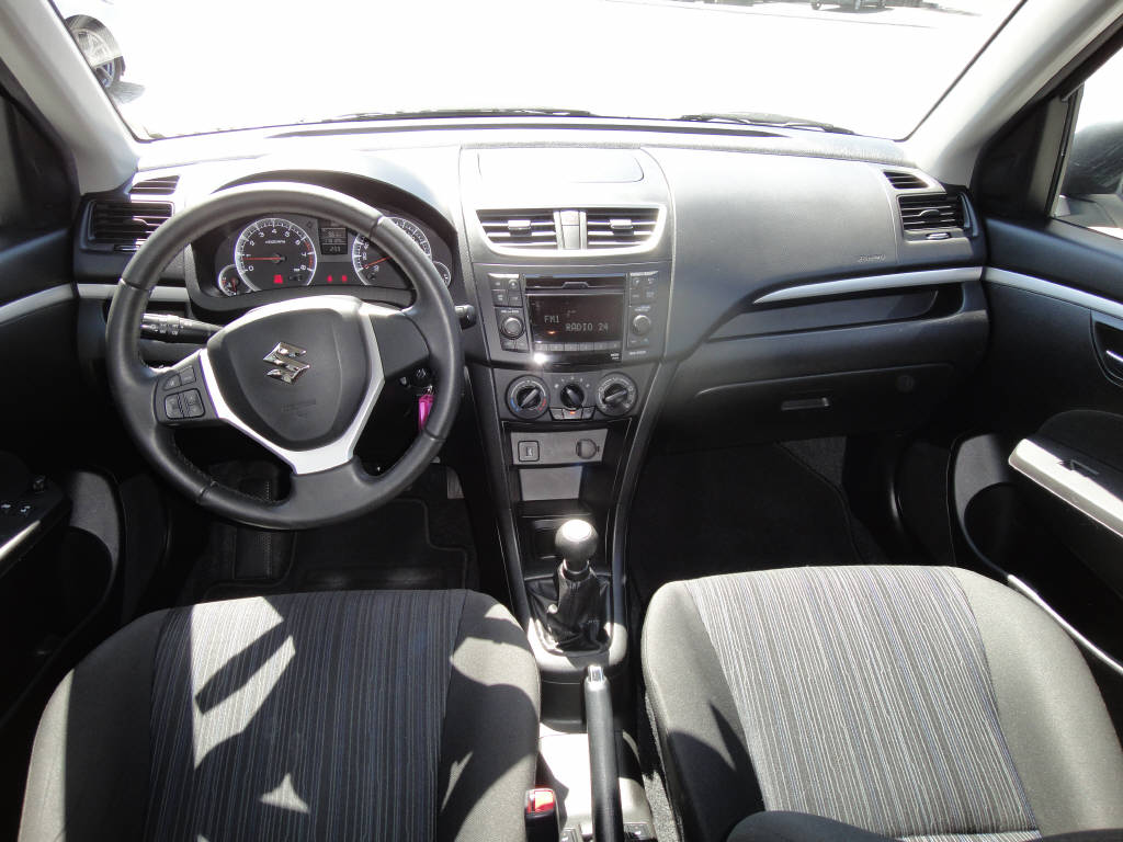 SUZUKI Swift 1.2 4x4-image-10