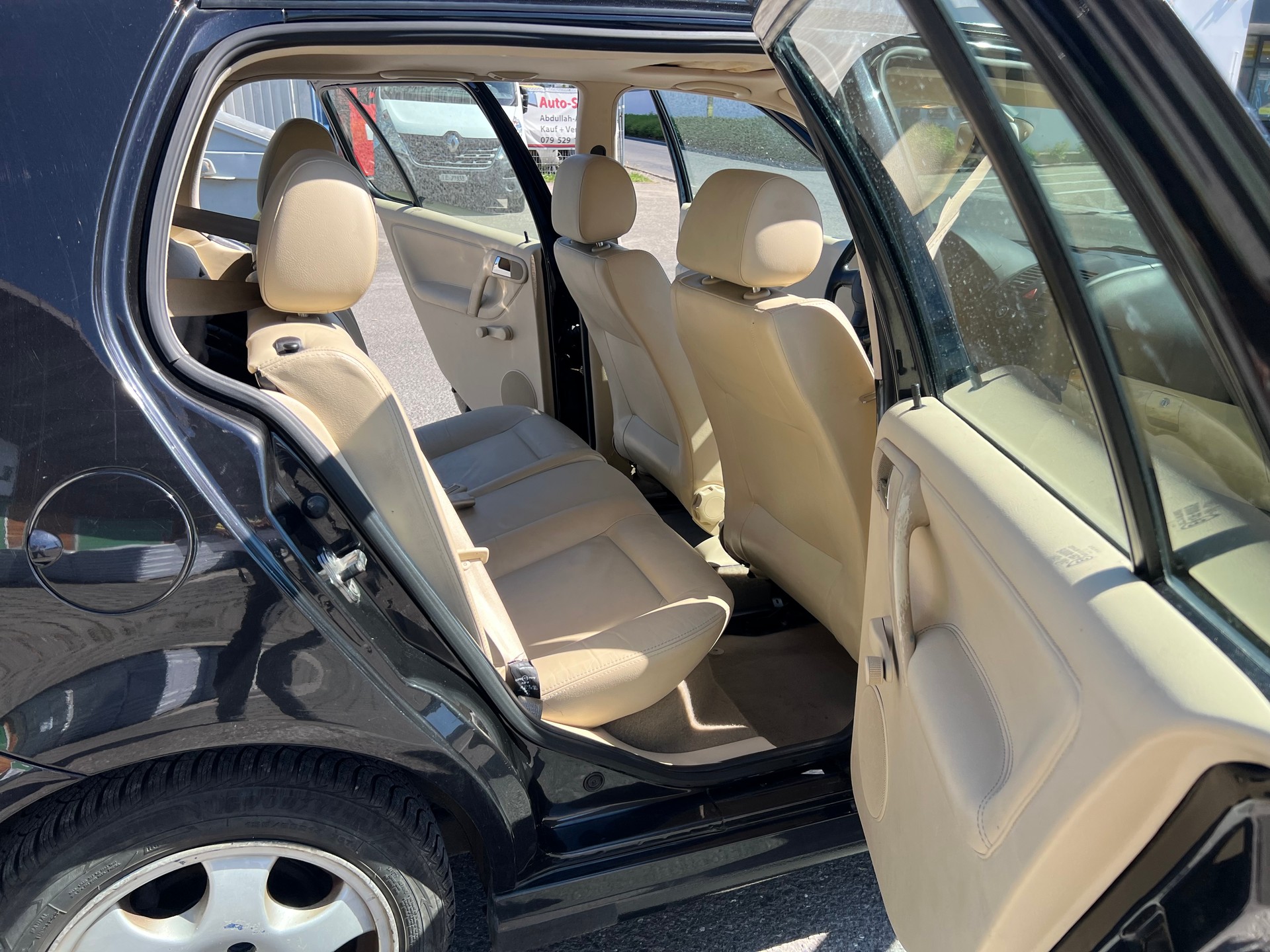 VW Polo 75 Highline-image-11
