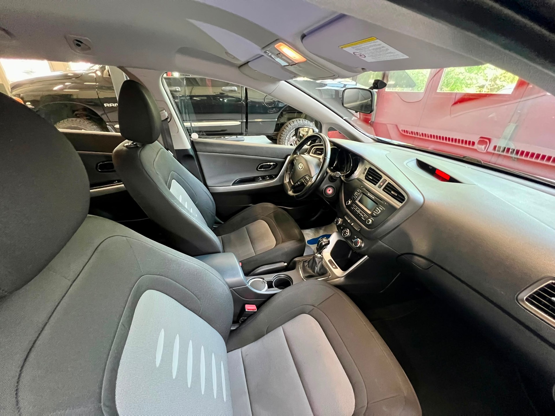 KIA Cee'd Sportswagon 1.6 GDi Trend ✅-image-10
