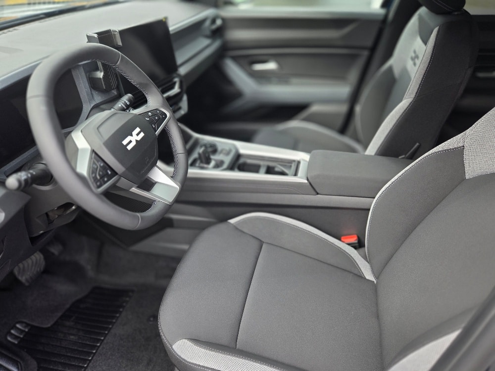 DACIA Bigster TCe 150 48V Journey 4x4-image-5