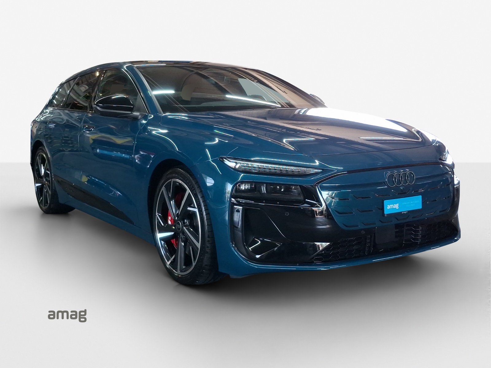 AUDI S6 Avant e-tron quattro-image-5