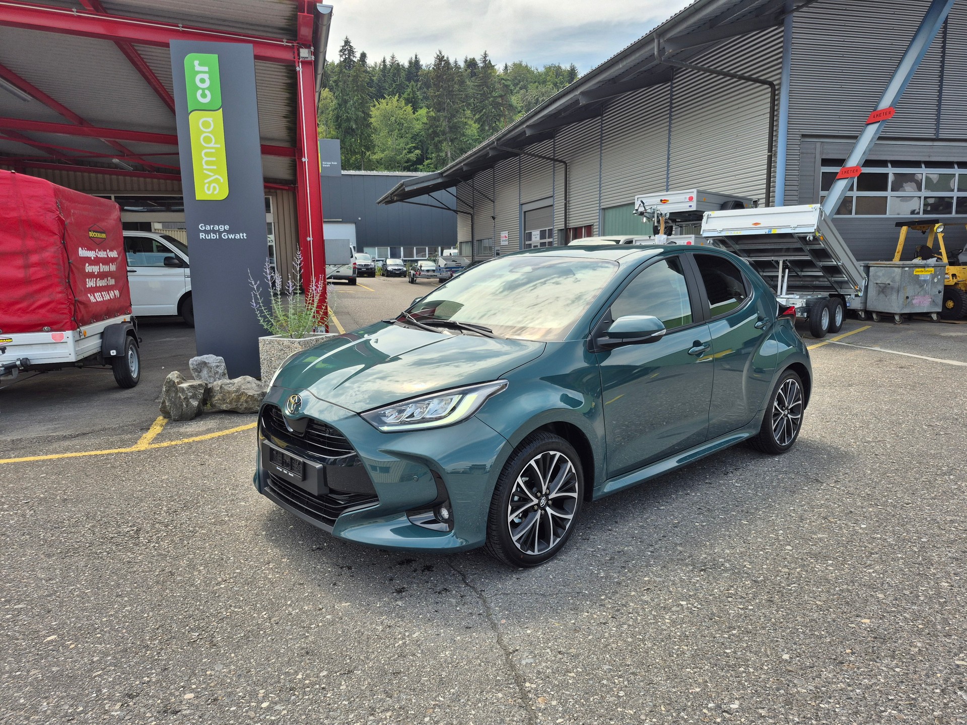TOYOTA Yaris 1.5 Trend e-CVT