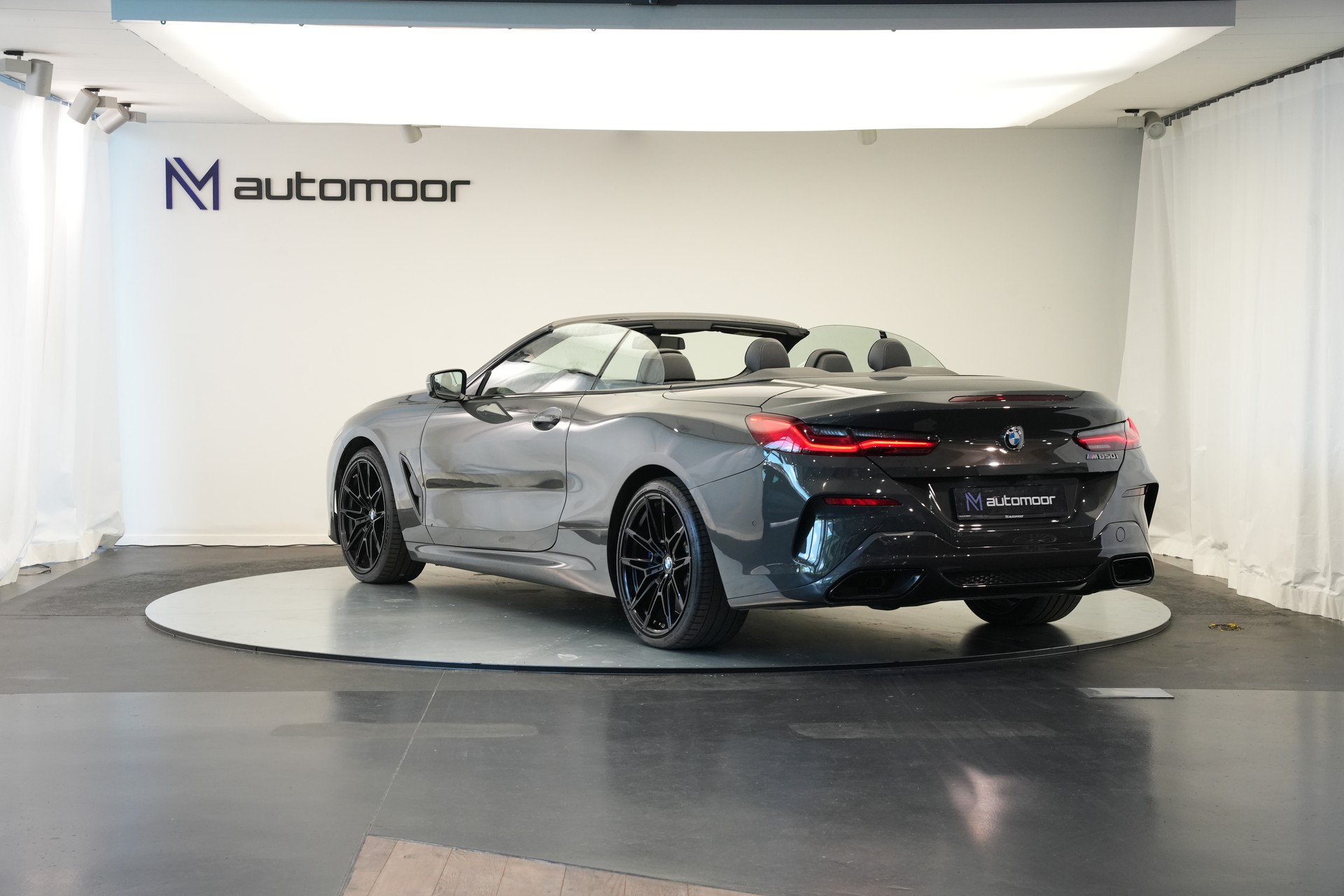 BMW M850i xDrive Steptronic Cabriolet *CH-Fahrzeug* *Dravitgrau* *B&W*-image-6