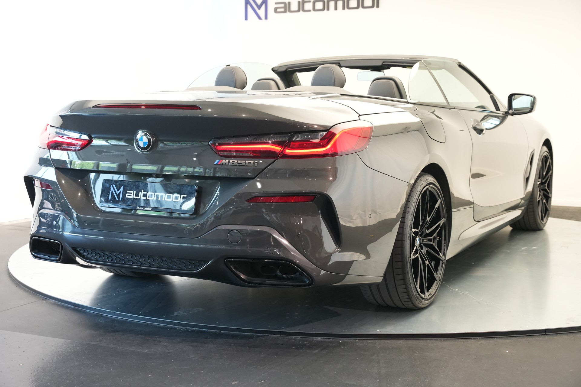 BMW M850i xDrive Steptronic Cabriolet *CH-Fahrzeug* *Dravitgrau* *B&W*-image-41