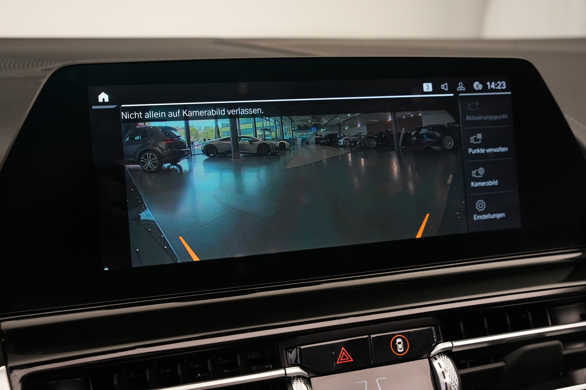 BMW M850i xDrive Steptronic Cabriolet *CH-Fahrzeug* *Dravitgrau* *B&W*-image-30