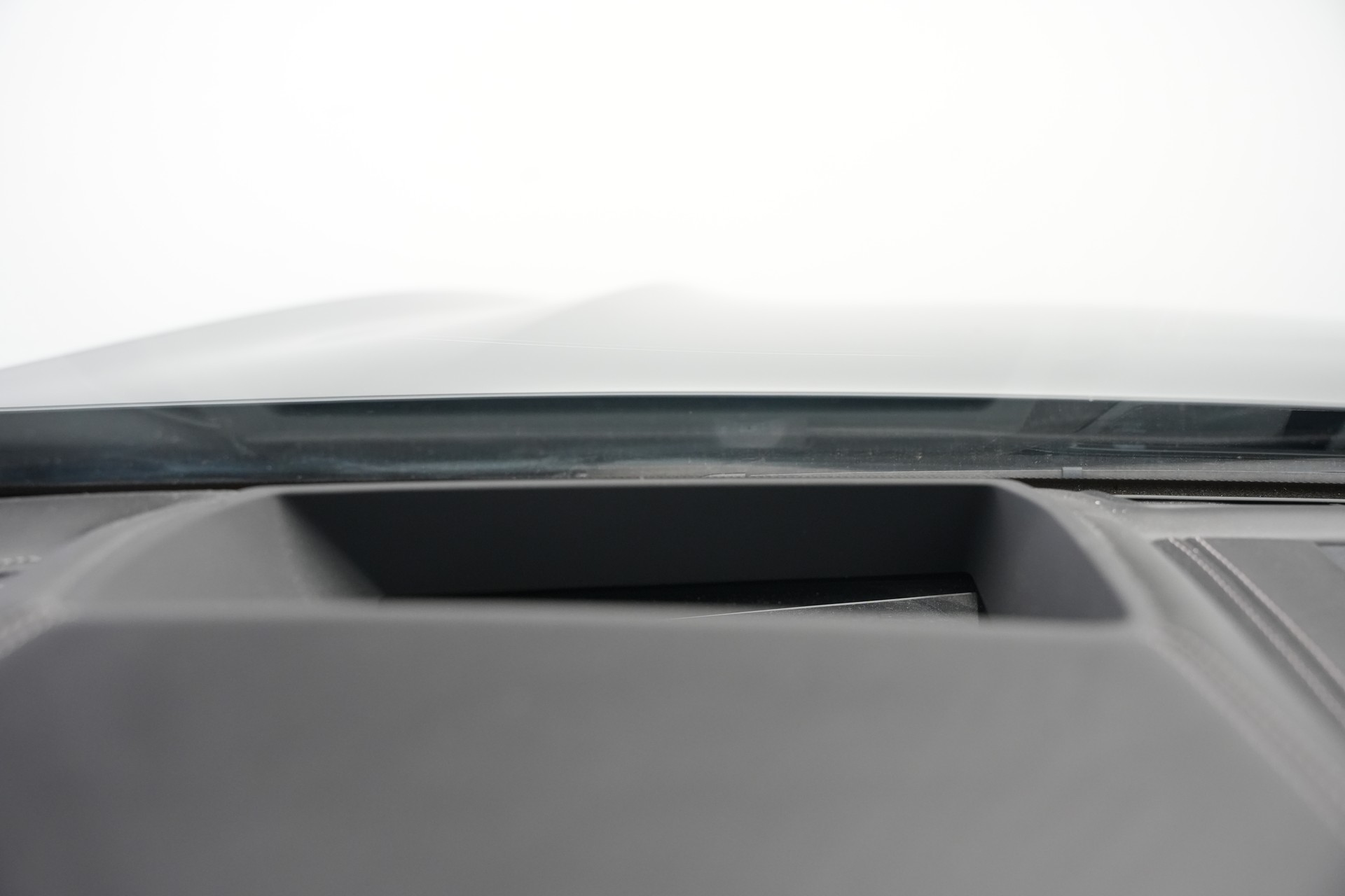 BMW M850i xDrive Steptronic Cabriolet *CH-Fahrzeug* *Dravitgrau* *B&W*-image-37