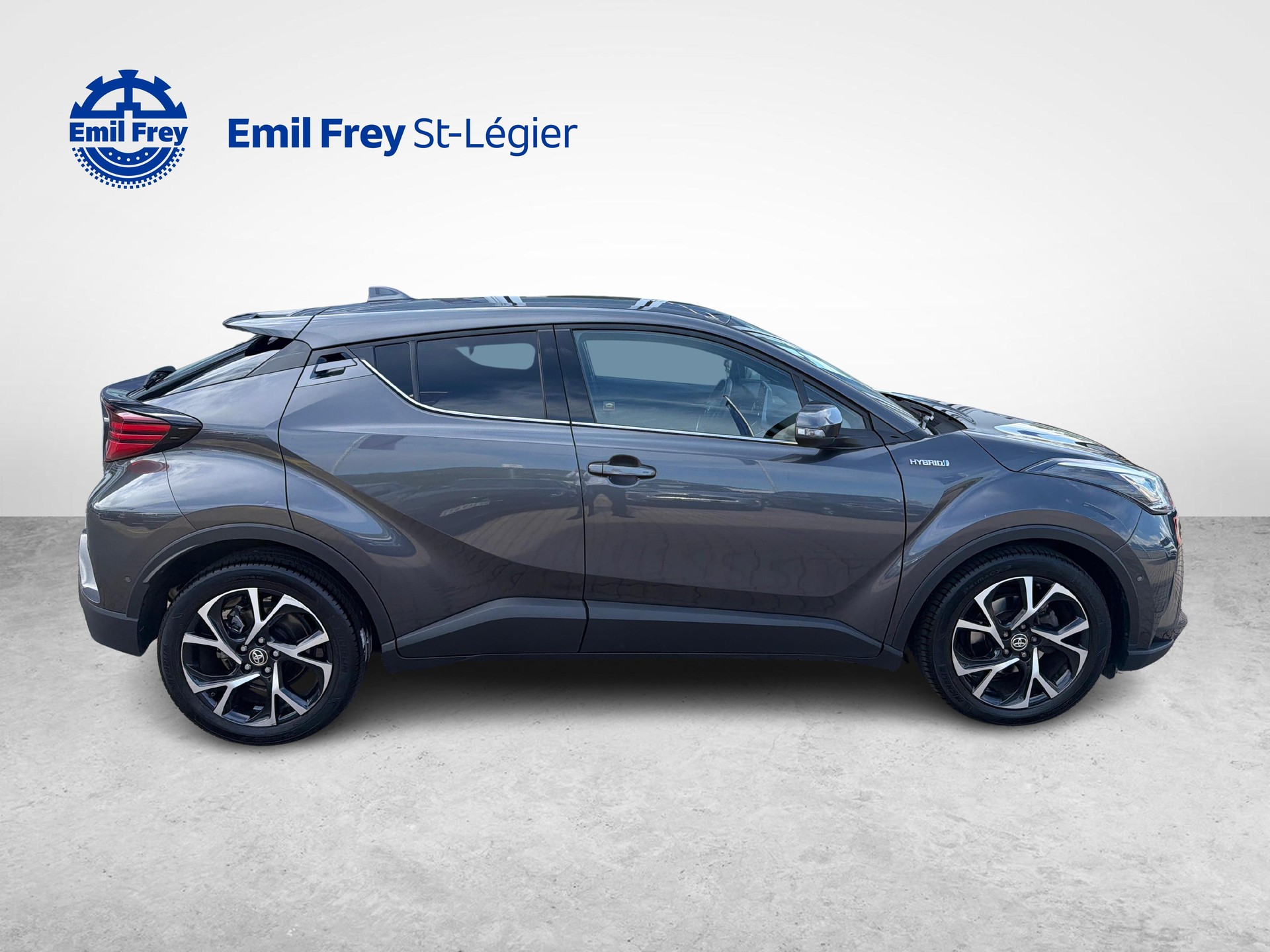 TOYOTA C-HR 1.8 VVTi HSD Trend-image-5